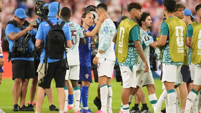 Pelukan Cristiano Ronaldo ke Luka Modric, Simbol Persahabatan Panjang