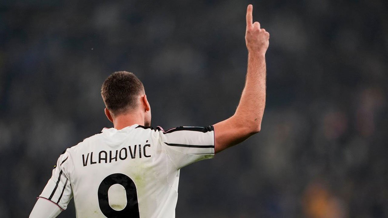 Dusan Vlahovic Sepakat Gabung Besiktas, Teken Kontrak 3 Tahun