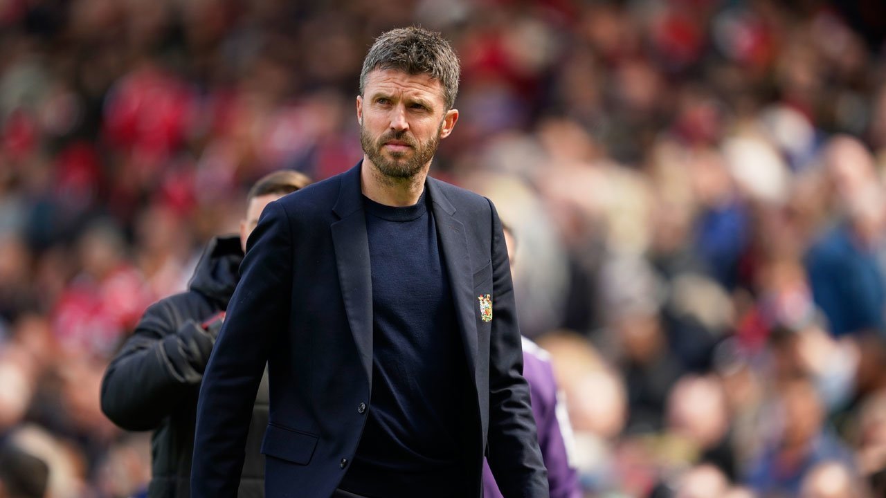 Michael Carrick Indikasikan MU Masih Belum Selesai Belanja Pemain Baru